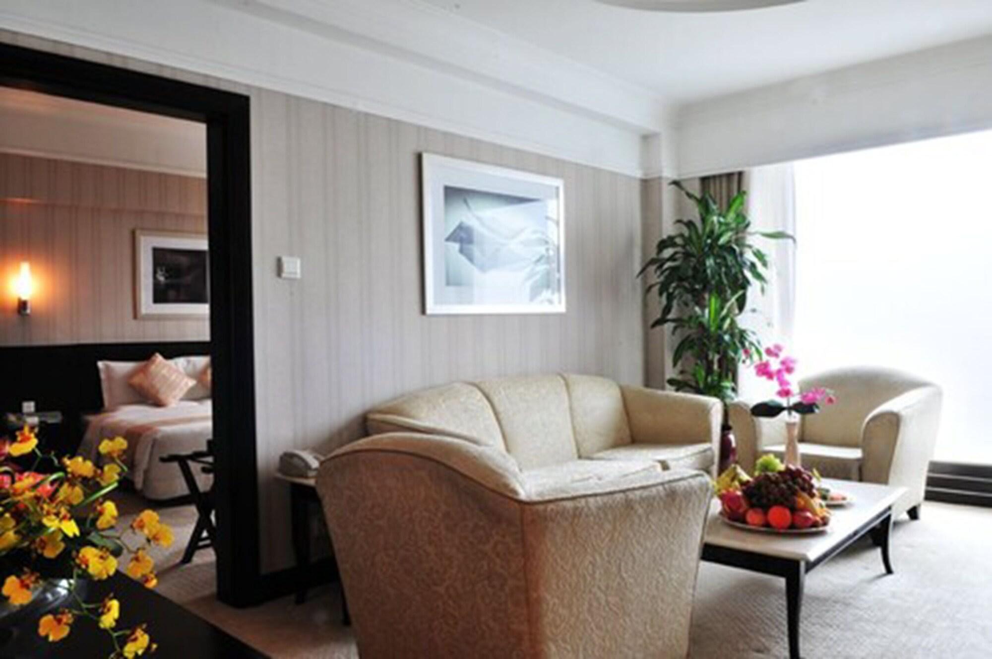 Harbour View Hotel & Resort Джухай Екстериор снимка